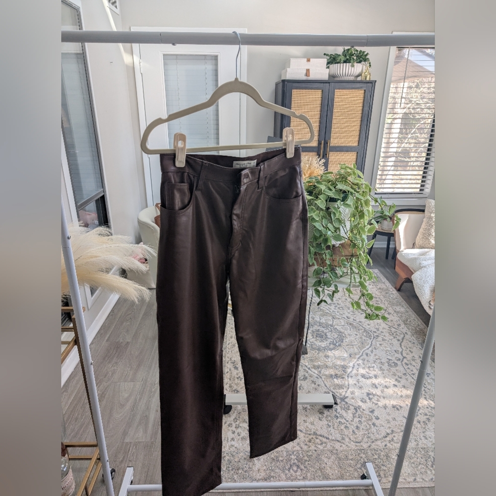 Abercrombie 90s Straight Ultra High Rise Leather Pants